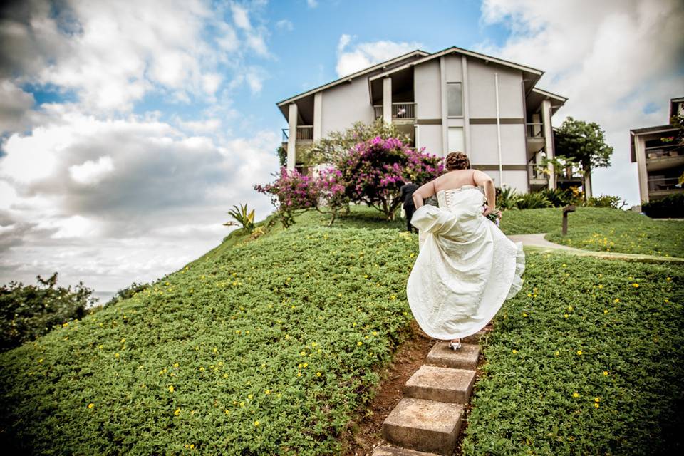 Kauai Wedding Photography by Sam Mitzel