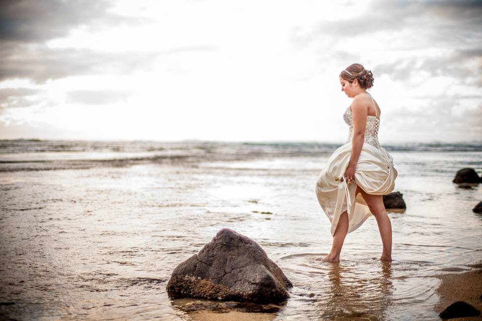 Kauai Wedding Photography by Sam Mitzel