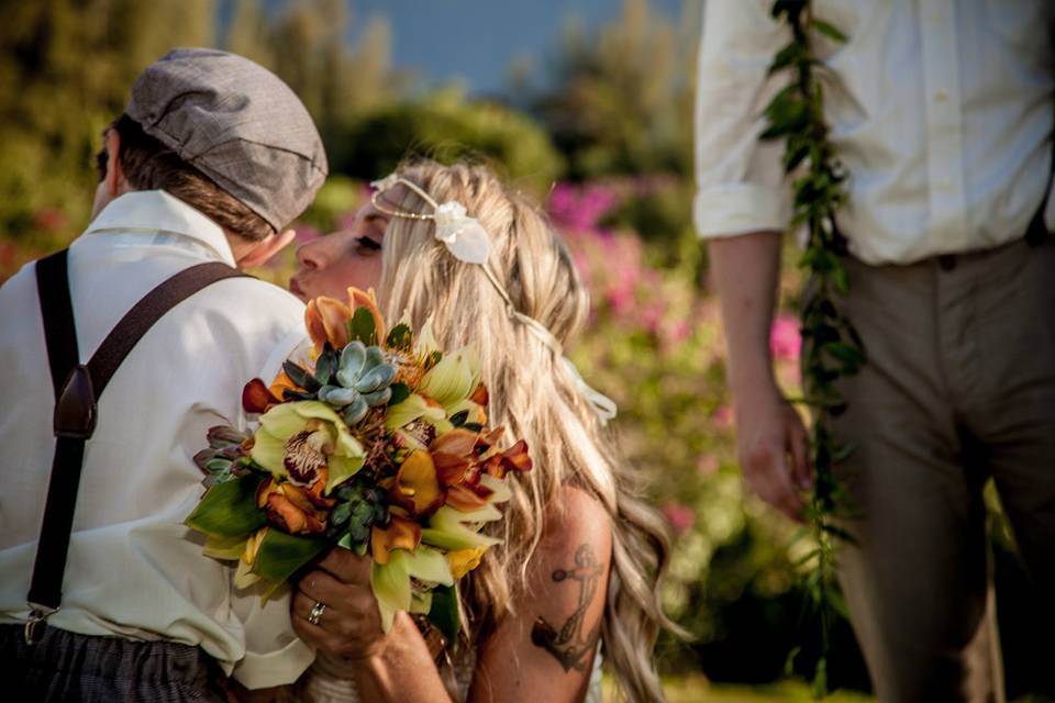 Kauai Wedding Photography by Sam Mitzel