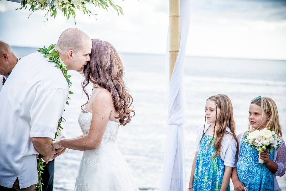 Kauai Wedding Photography by Sam Mitzel