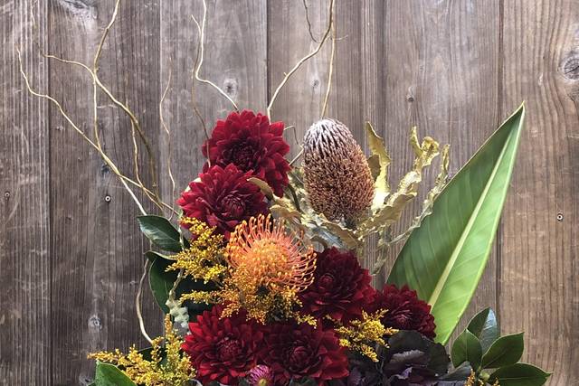Table arrangement