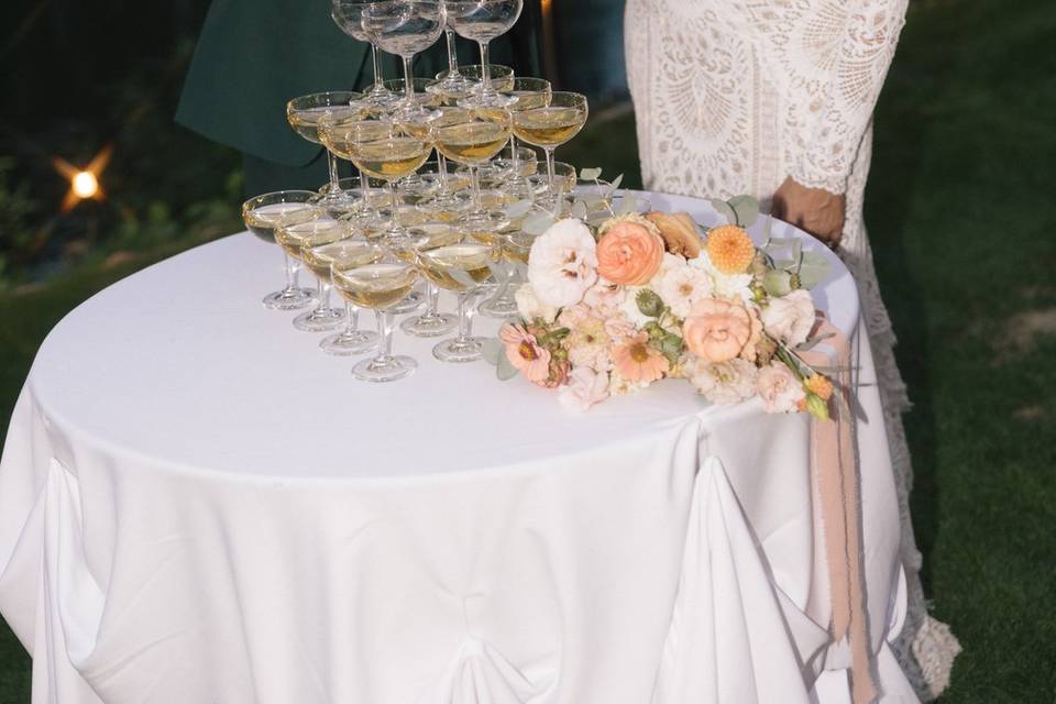 Champagne tower