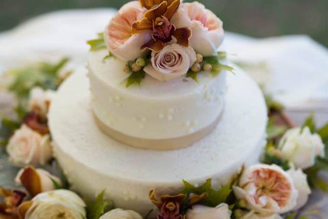 CAKE FLORALS