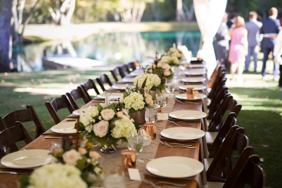 TABLE CENTERPIECES