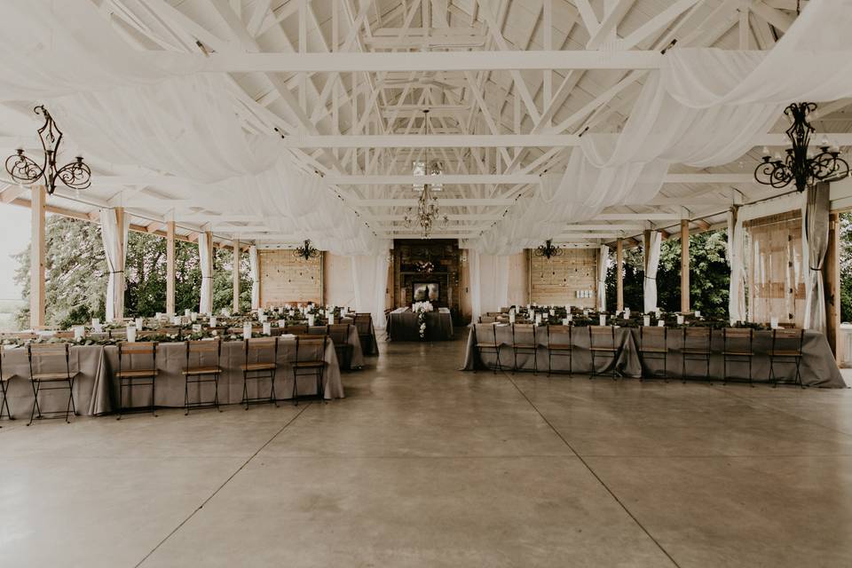 High ceiling and beams