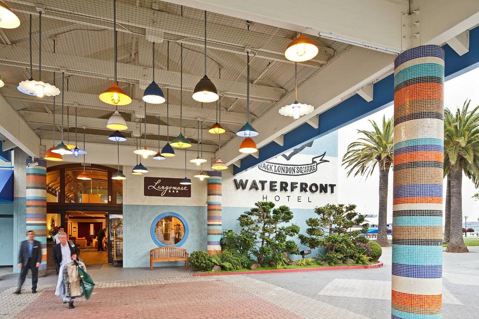 Waterfront Hotel