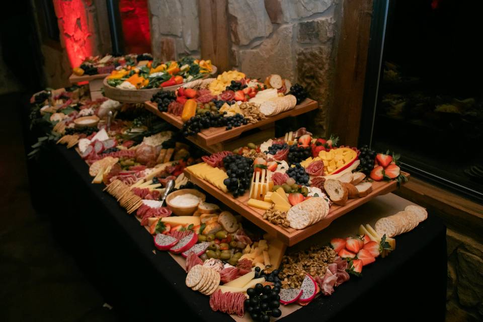 10 ft Grazing Table
