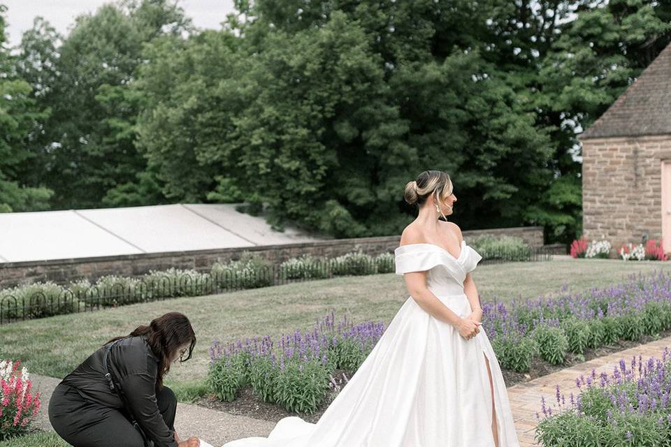 Wedding coordinator