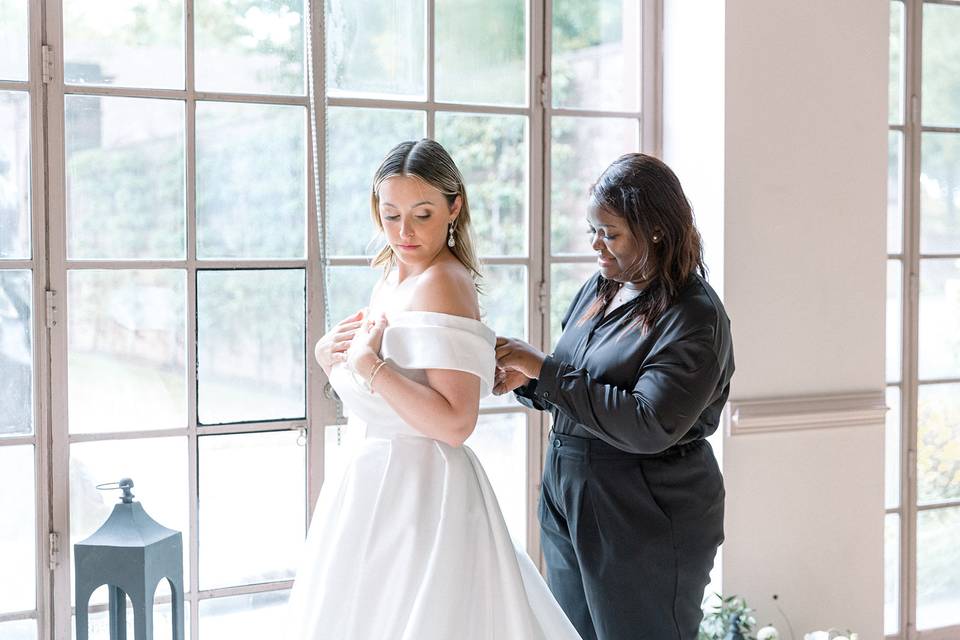 Bustle