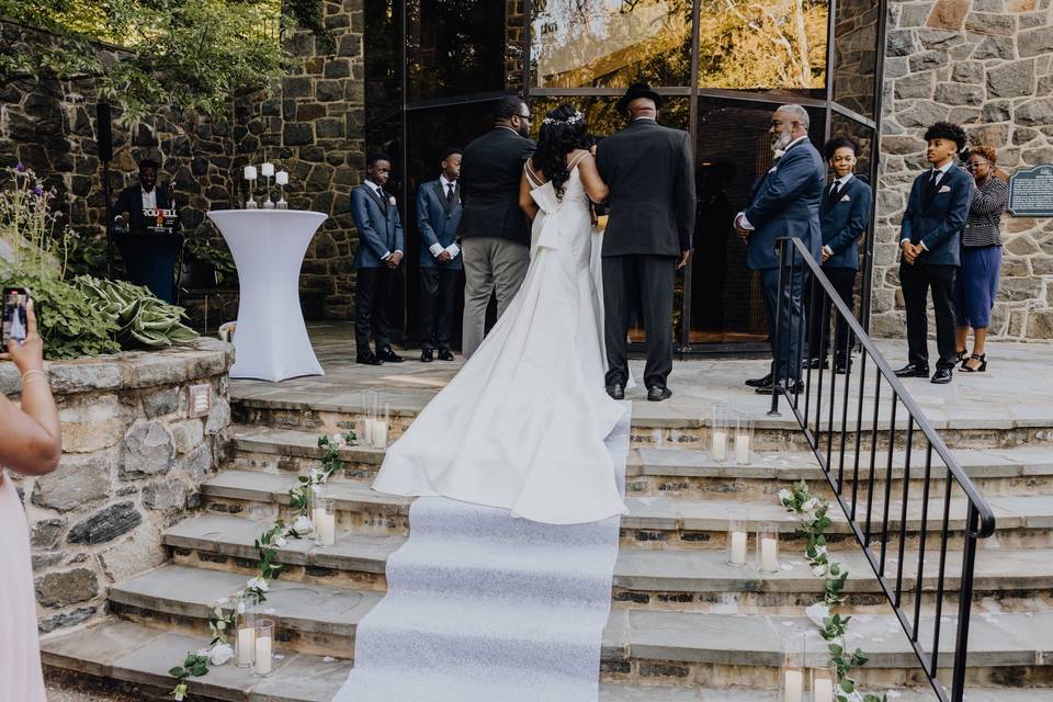 Officiant
