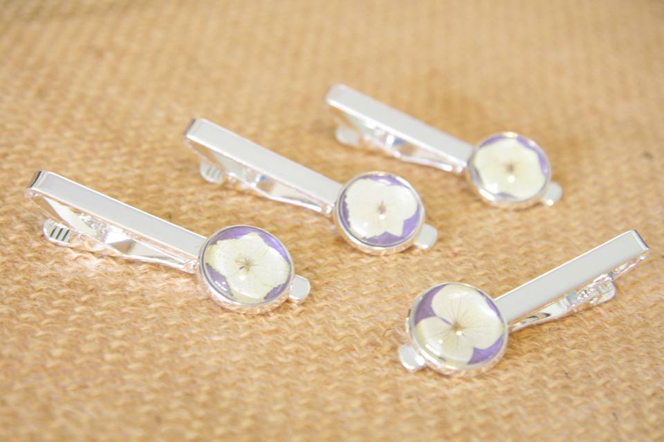 Hydrangea Tie Clips