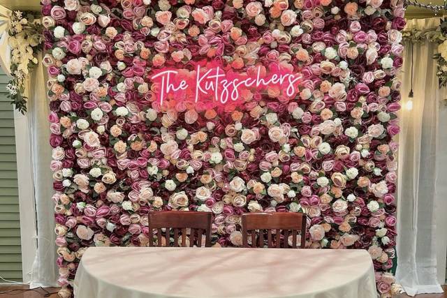 Ginger Flower Wall