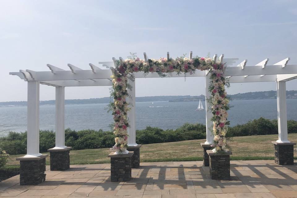 Ceremoni Arch