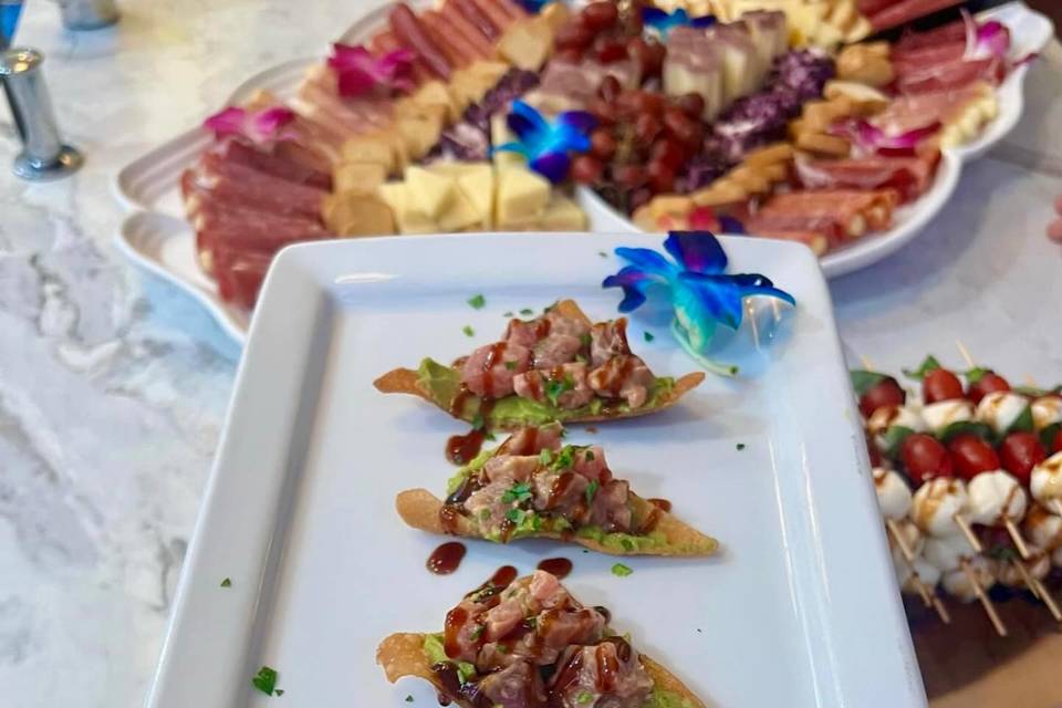 Tuna Avocado Wontons