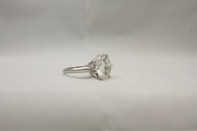 4 ct white diamond ring