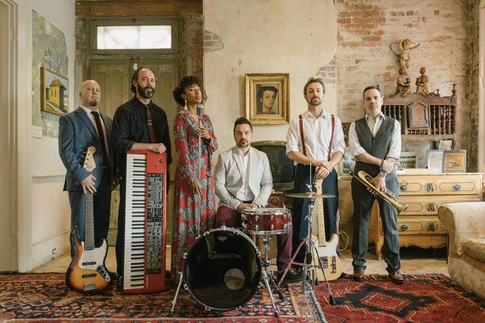 Nola Dukes Band - New Orleans