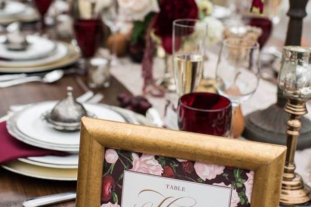 Table cards in style