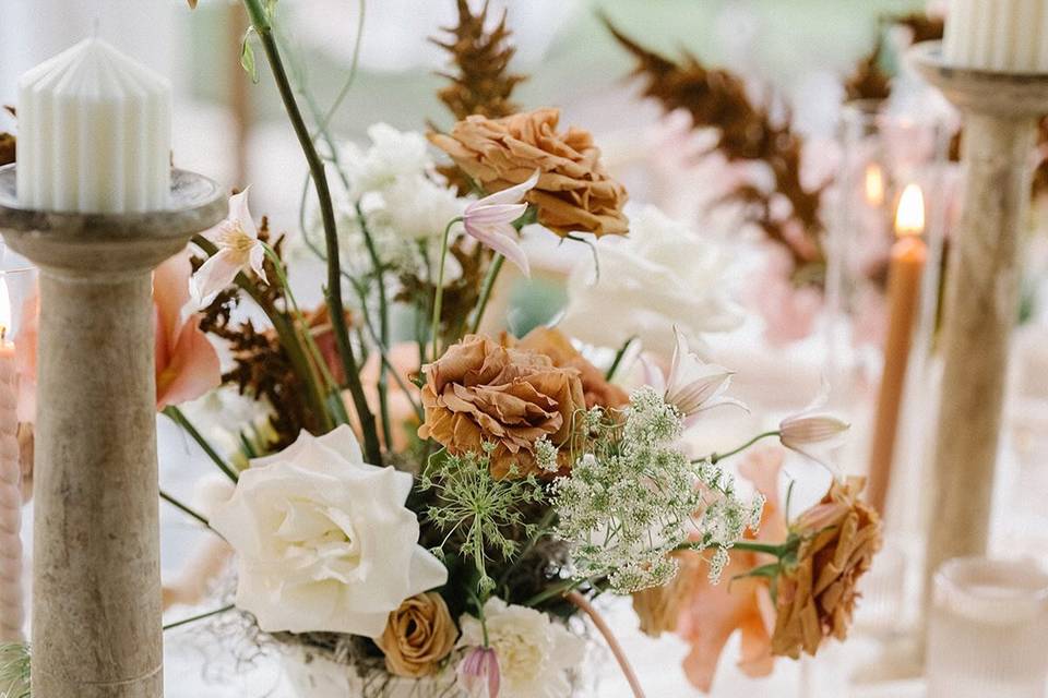 Umlauf Table setting