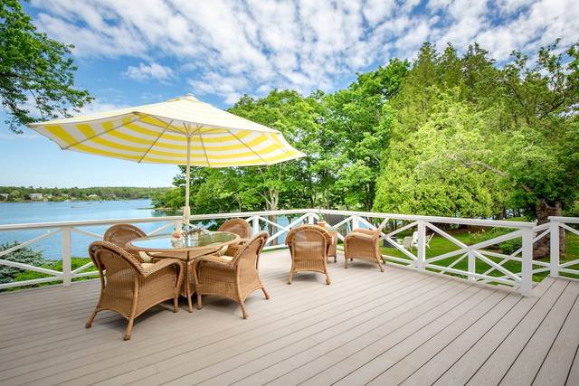 Party deck