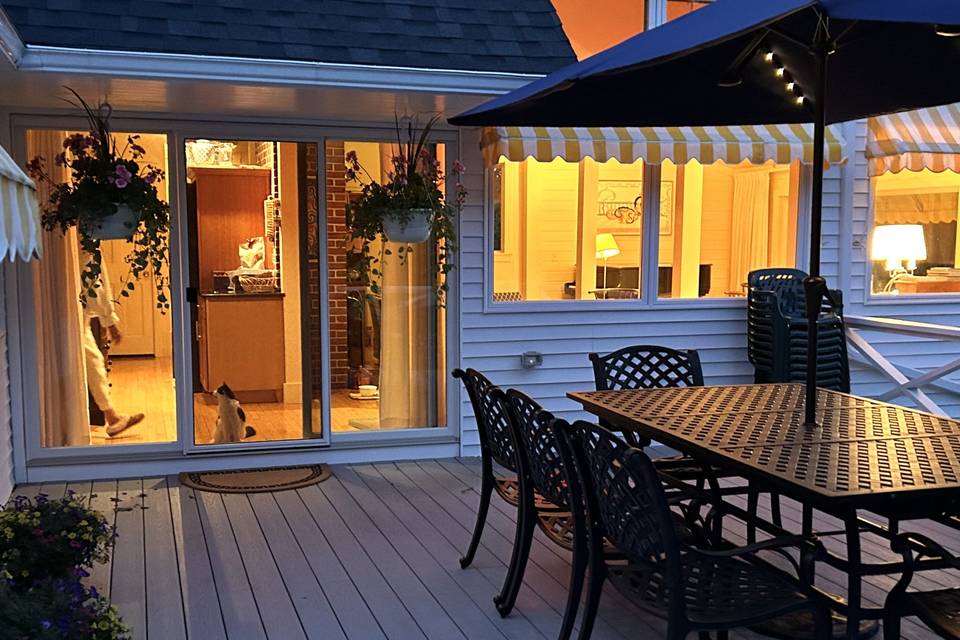 Evening party deck