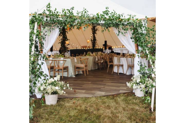 Reception tent decor