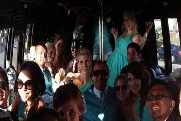 Aall In Limo & Party Bus