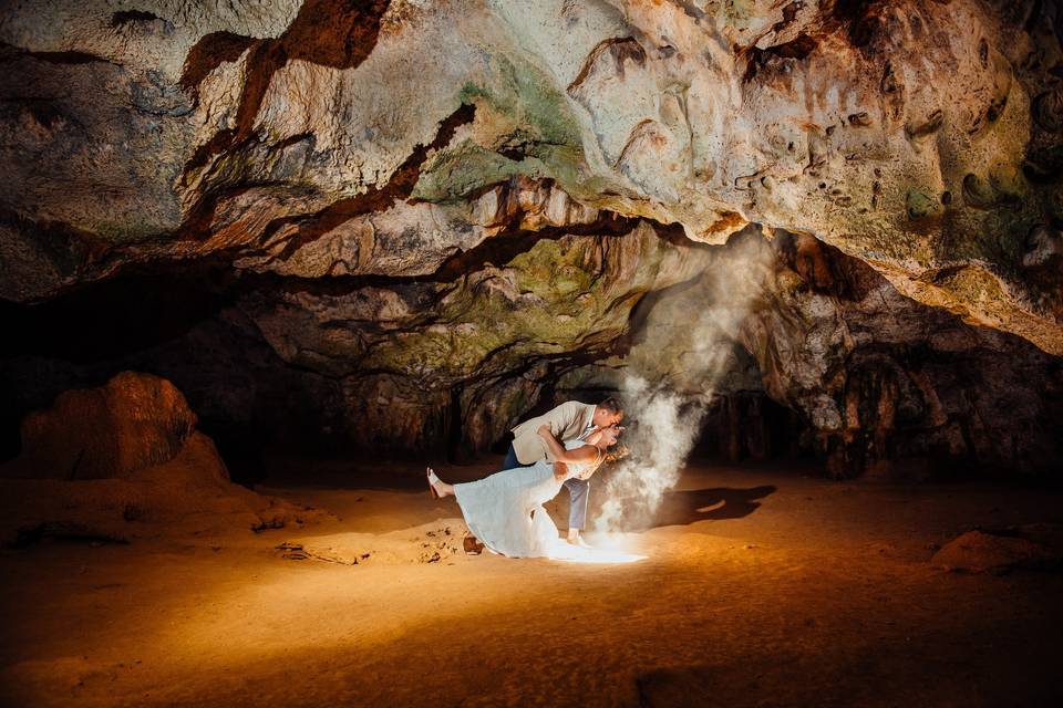 Trash the Dress in Aruba