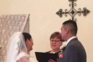 Rev. Tammy Calder, Wedding Officiant