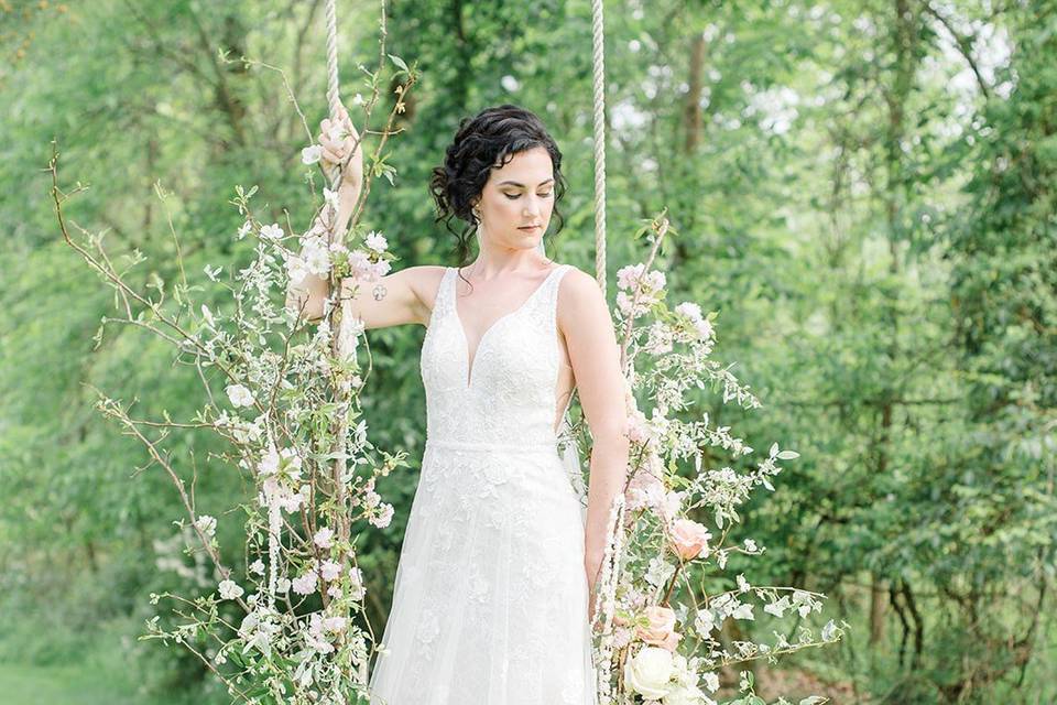 Dreamy floral swing