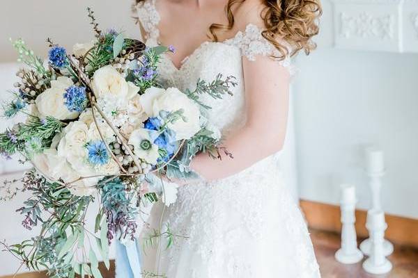 Dusty blue bridal bouquet