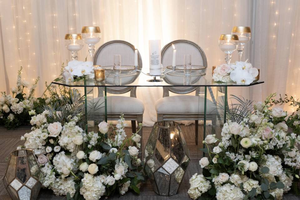 Sweetheart table