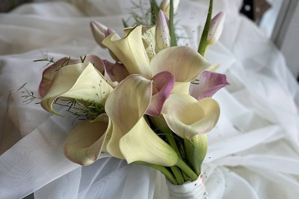 Calla lily bridal bouquet