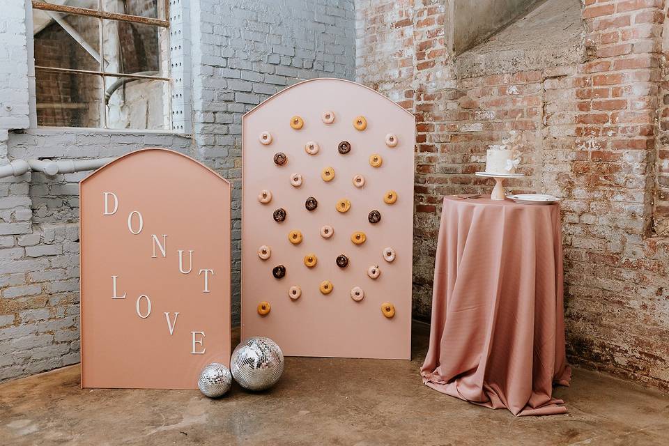 Donut Display