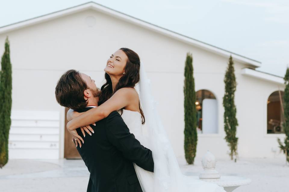 Air BnB Wedding