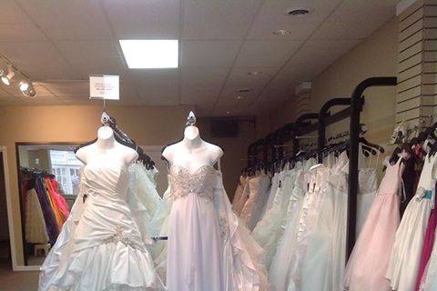 Bridal Gowns from 20%-50% off MSRP