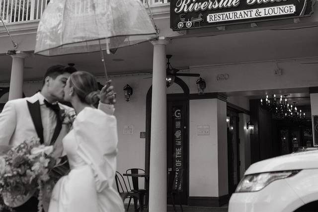 Riverside Hotel