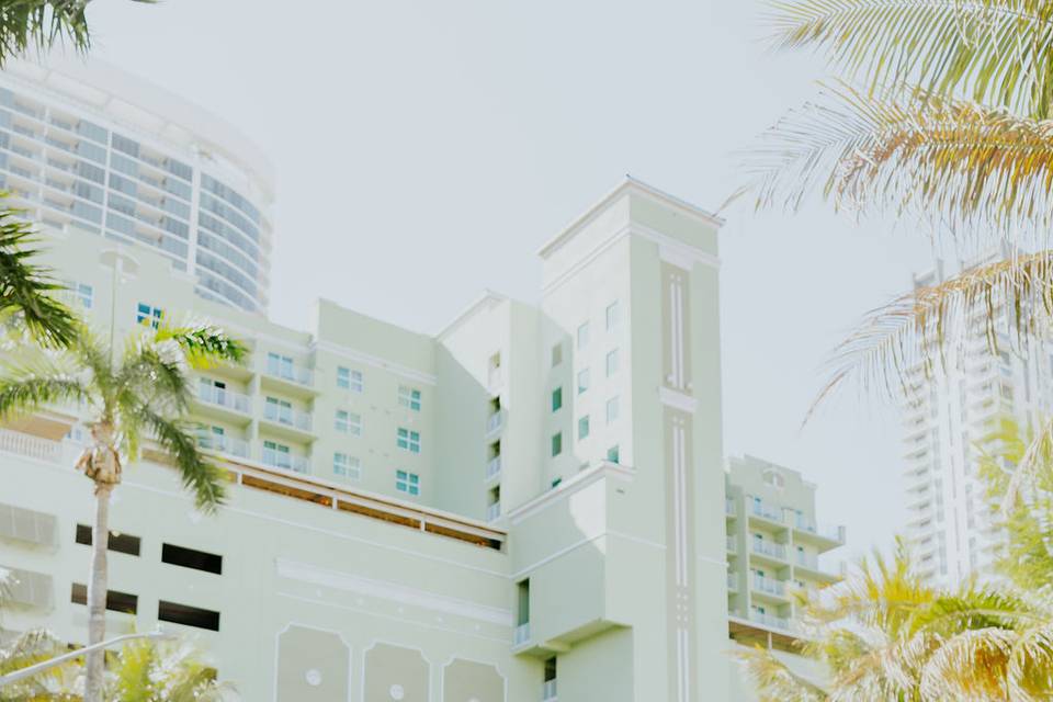 Riverside Hotel Photos