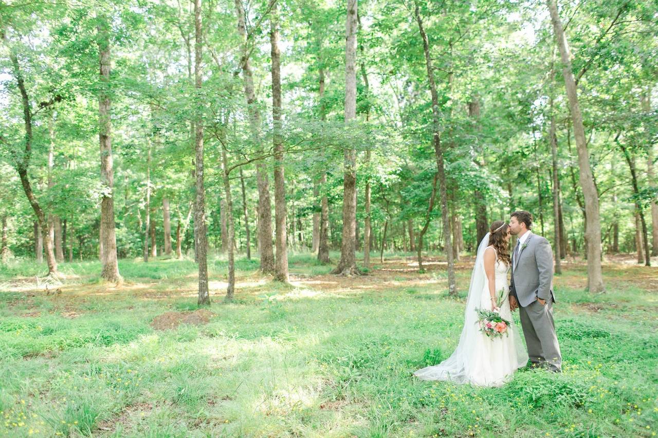 Meadow Creek Farm - Barn & Farm Weddings - Locust, NC - WeddingWire