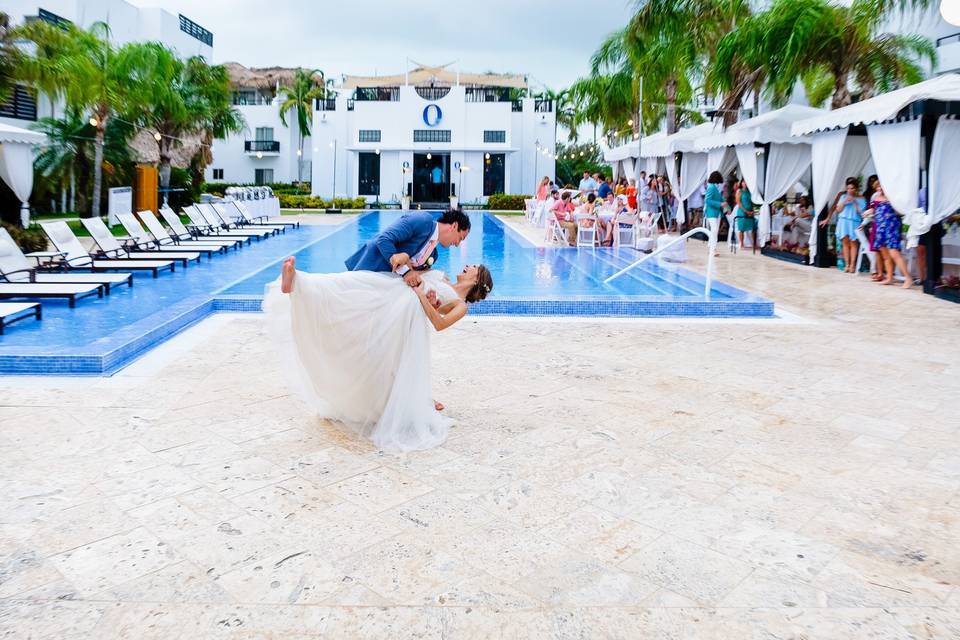 Poolside reception