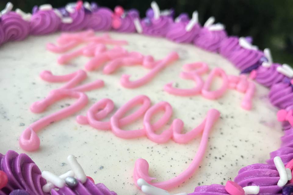 Custom birthday cake with piping