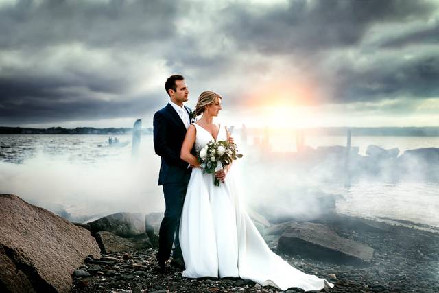 Dual Edge Wedding