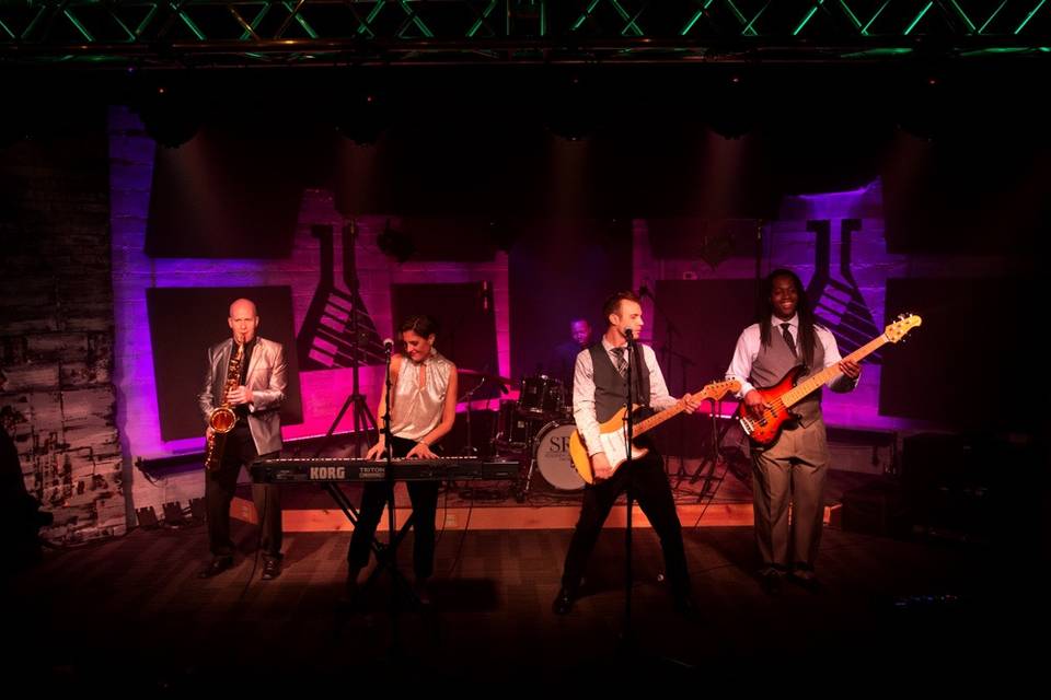 Standing Room Only  Chicago Wedding Band