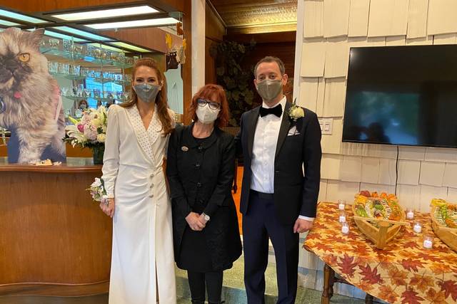 Rabbi Marcey with happy couple