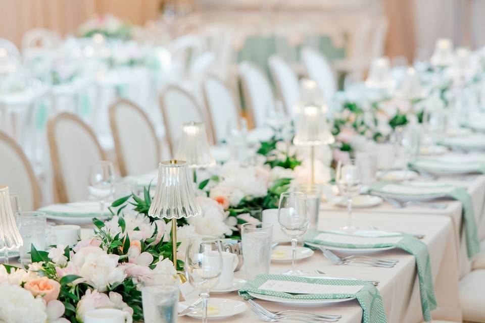 Luxury-wedding-at-contemporary