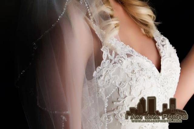 Ribault Club Bridal Portrait