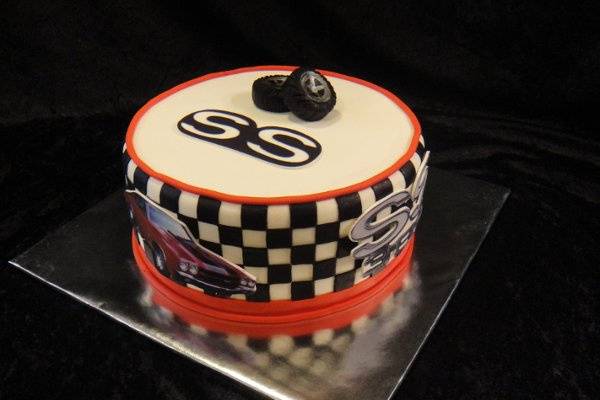 Carlys Custom Cakes