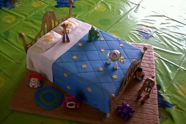 Carlys Custom Cakes