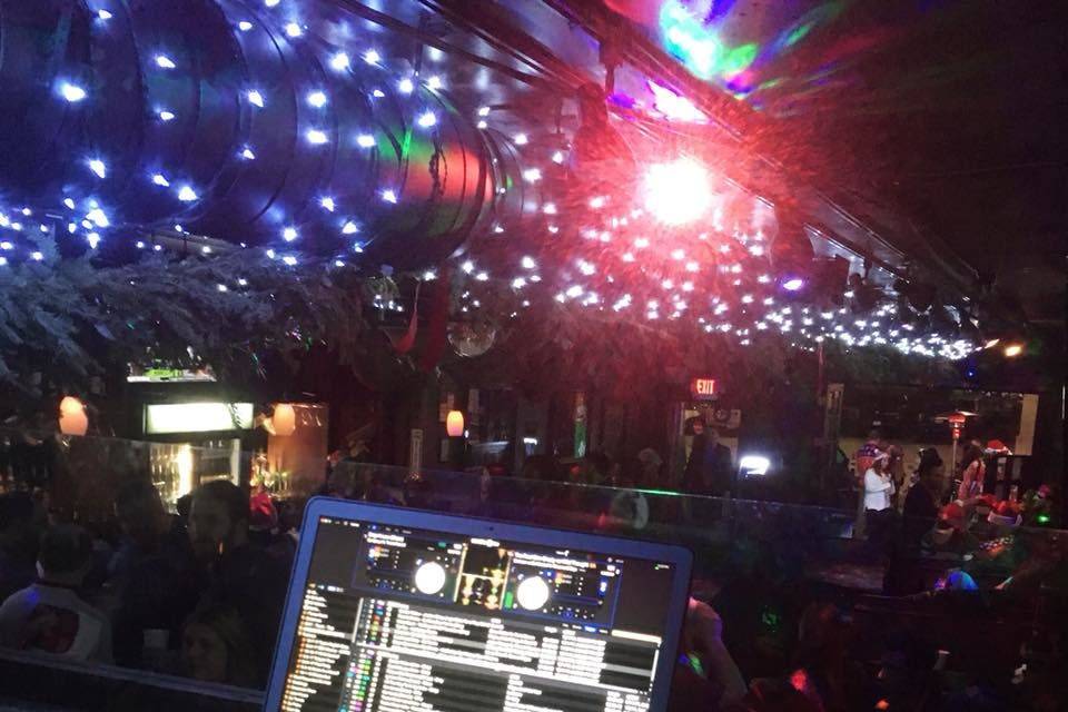 DJ station
