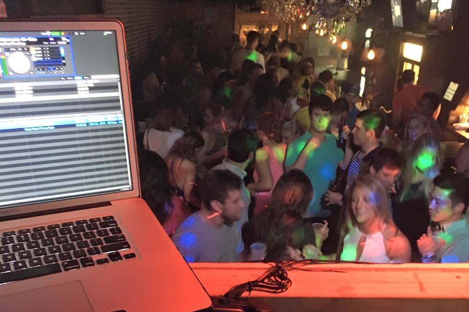 DJ station