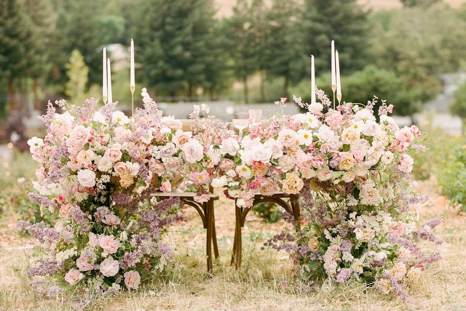 Sweetheart Table Installation